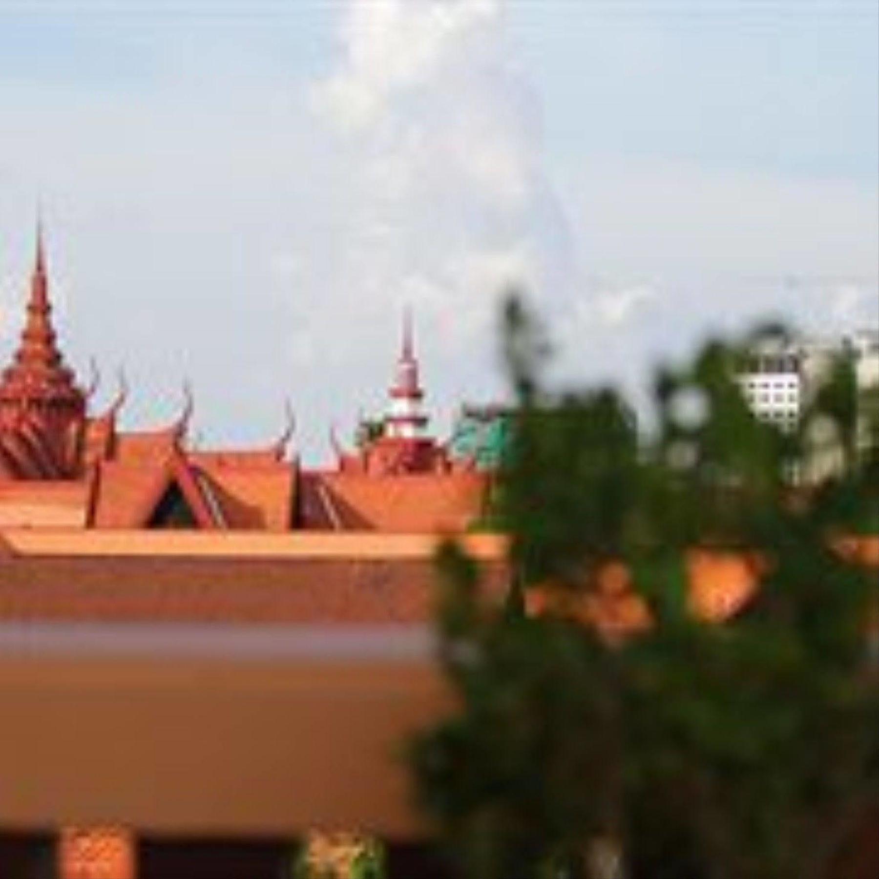 G Eleven Hotel Phnom Penh Bagian luar foto