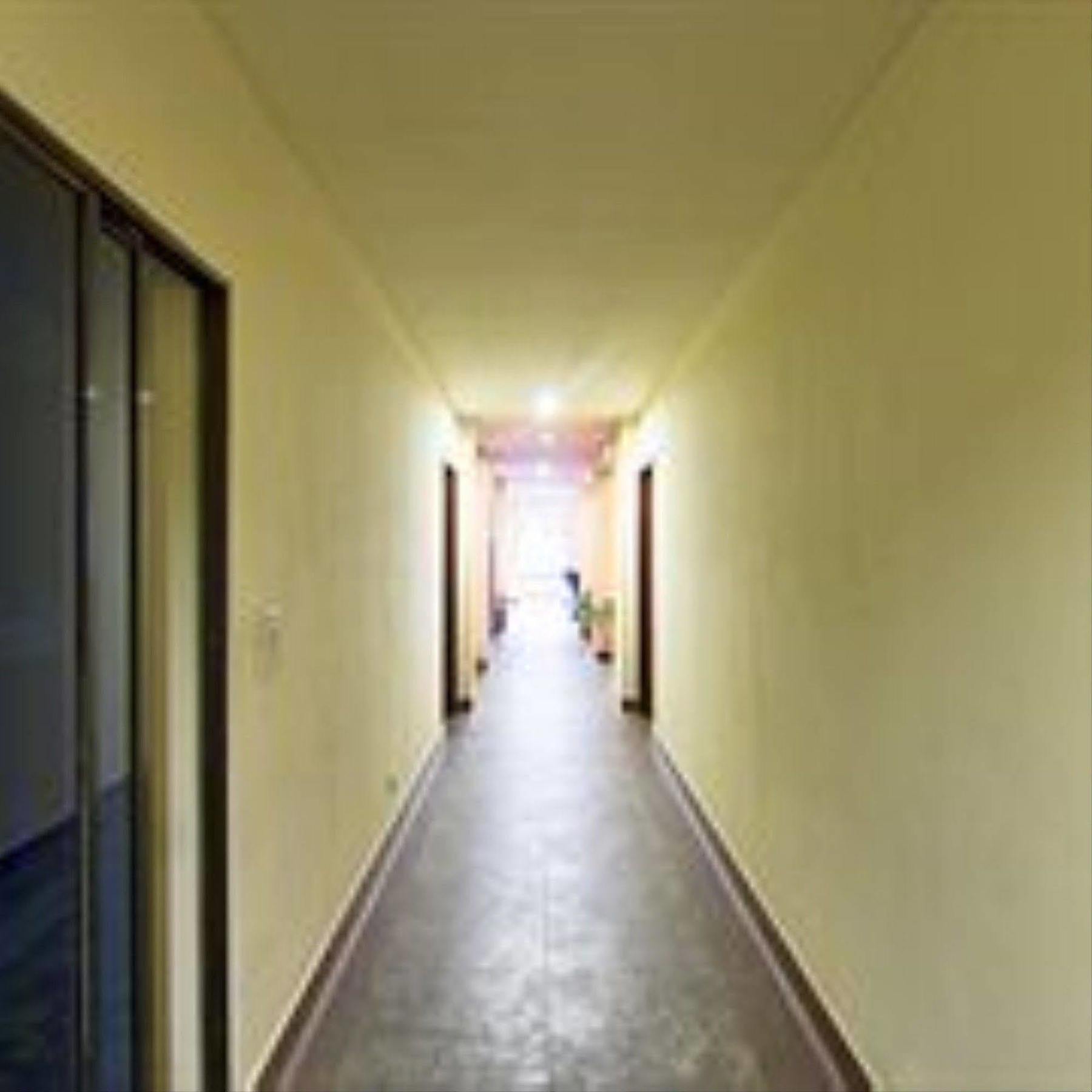 G Eleven Hotel Phnom Penh Bagian luar foto
